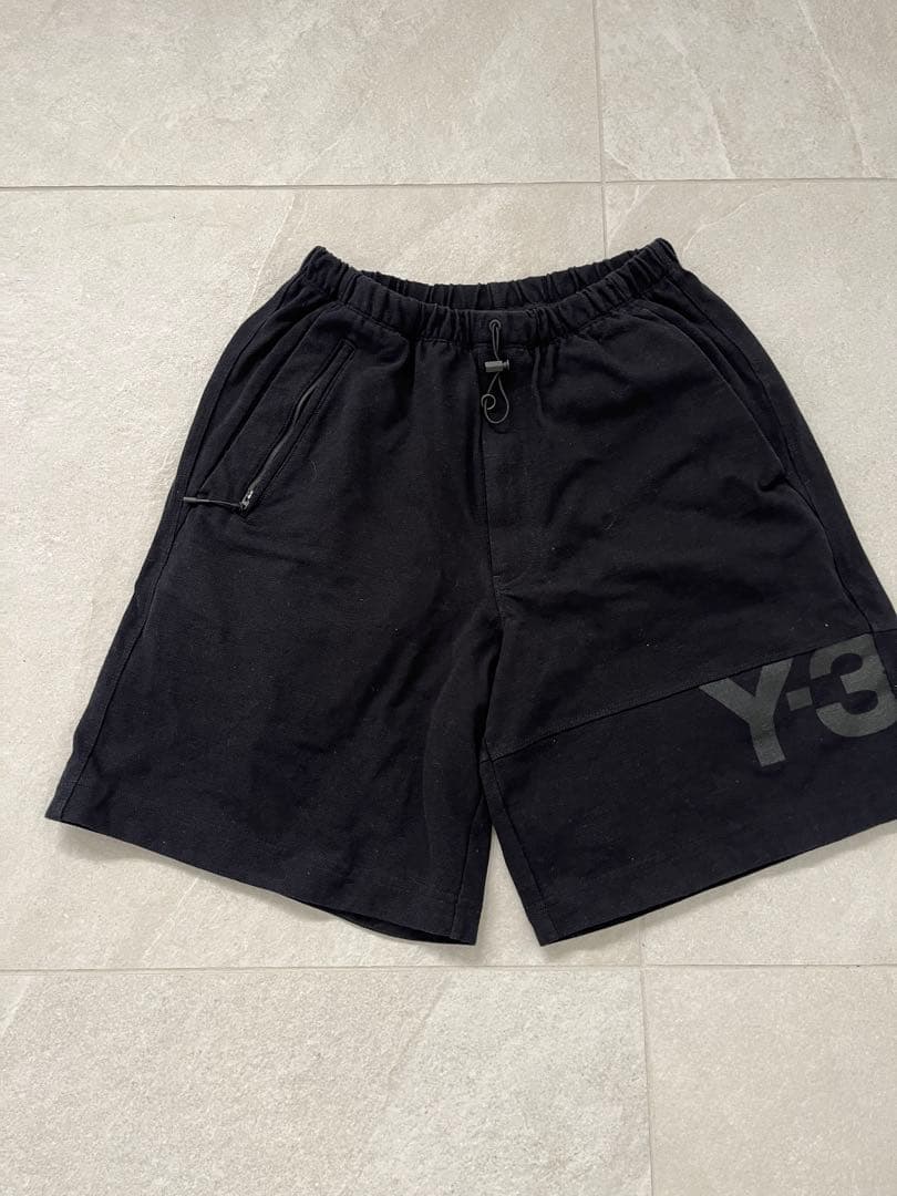 Y-3 ブラック ショートパンツ