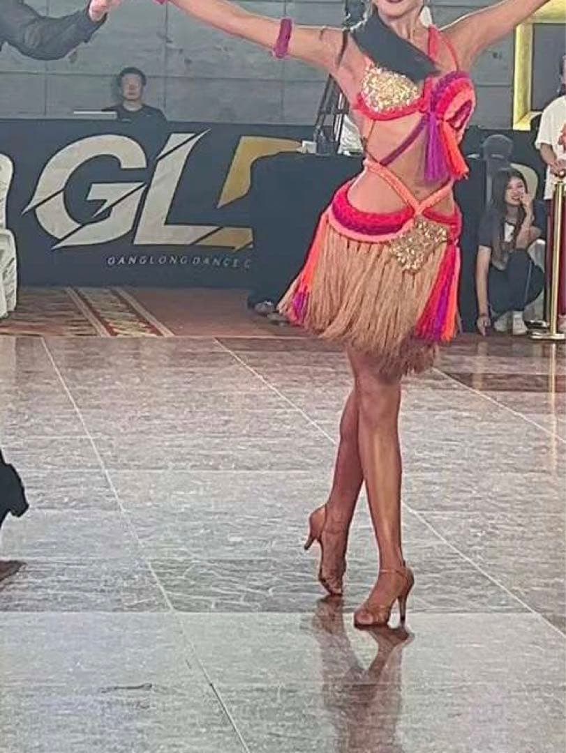 社交ダンスドレス 競技ダンス ラテンダンスドレス試合 社交ダンスドレス 競技ダンス ラテンダンスドレス試合