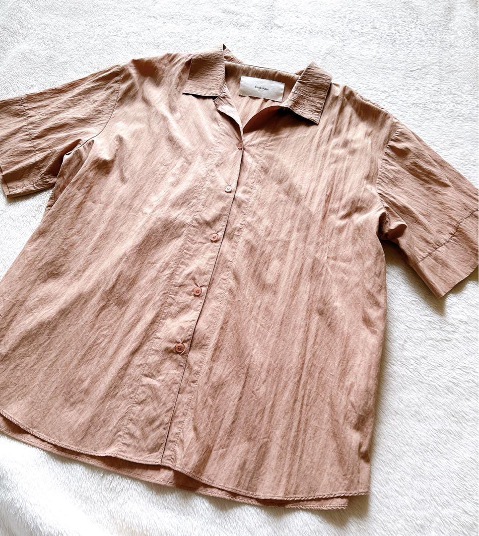 TODAYFUL（トゥデイフル）の「ハーフスリーブクレープシャツ