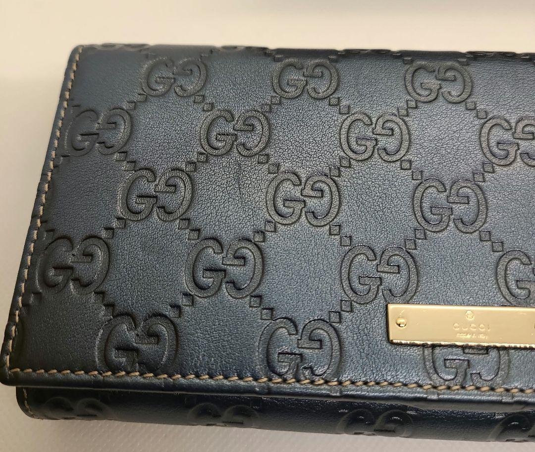 GUCCI　チェーン付き長財布