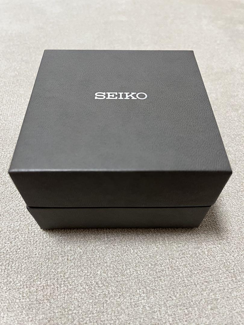 SEIKO クロノグラフ 時計 レッド