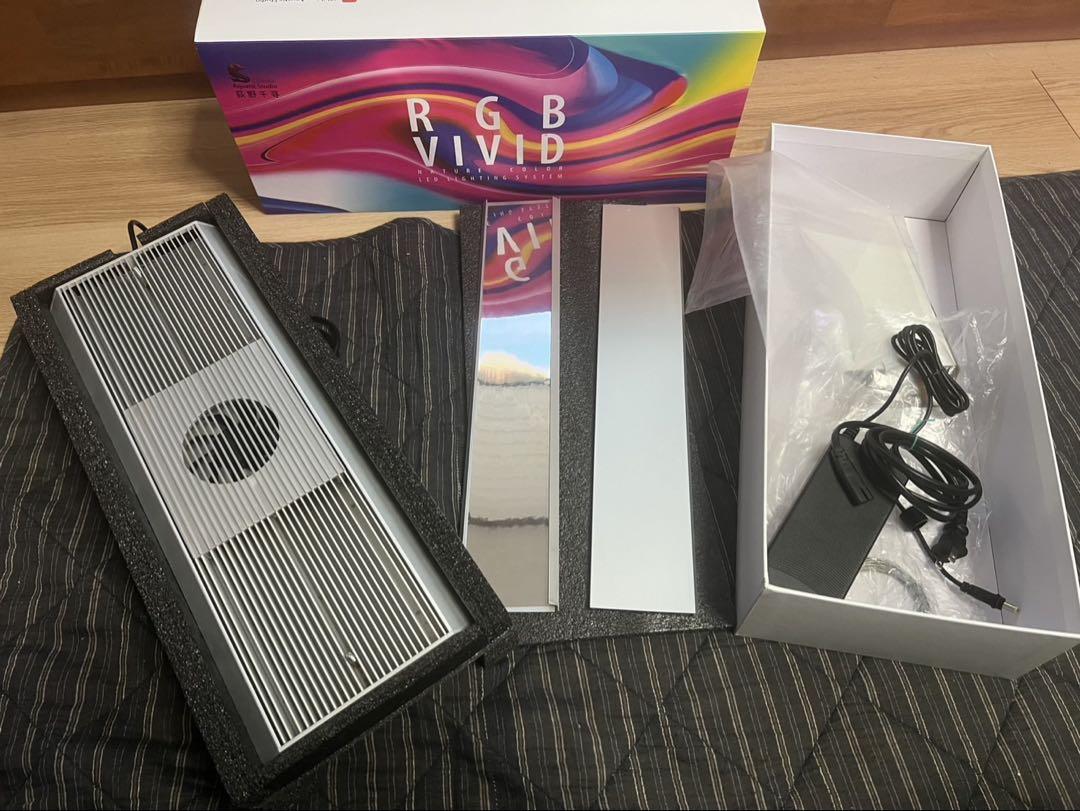 chihiros RGB VIVID シルバー