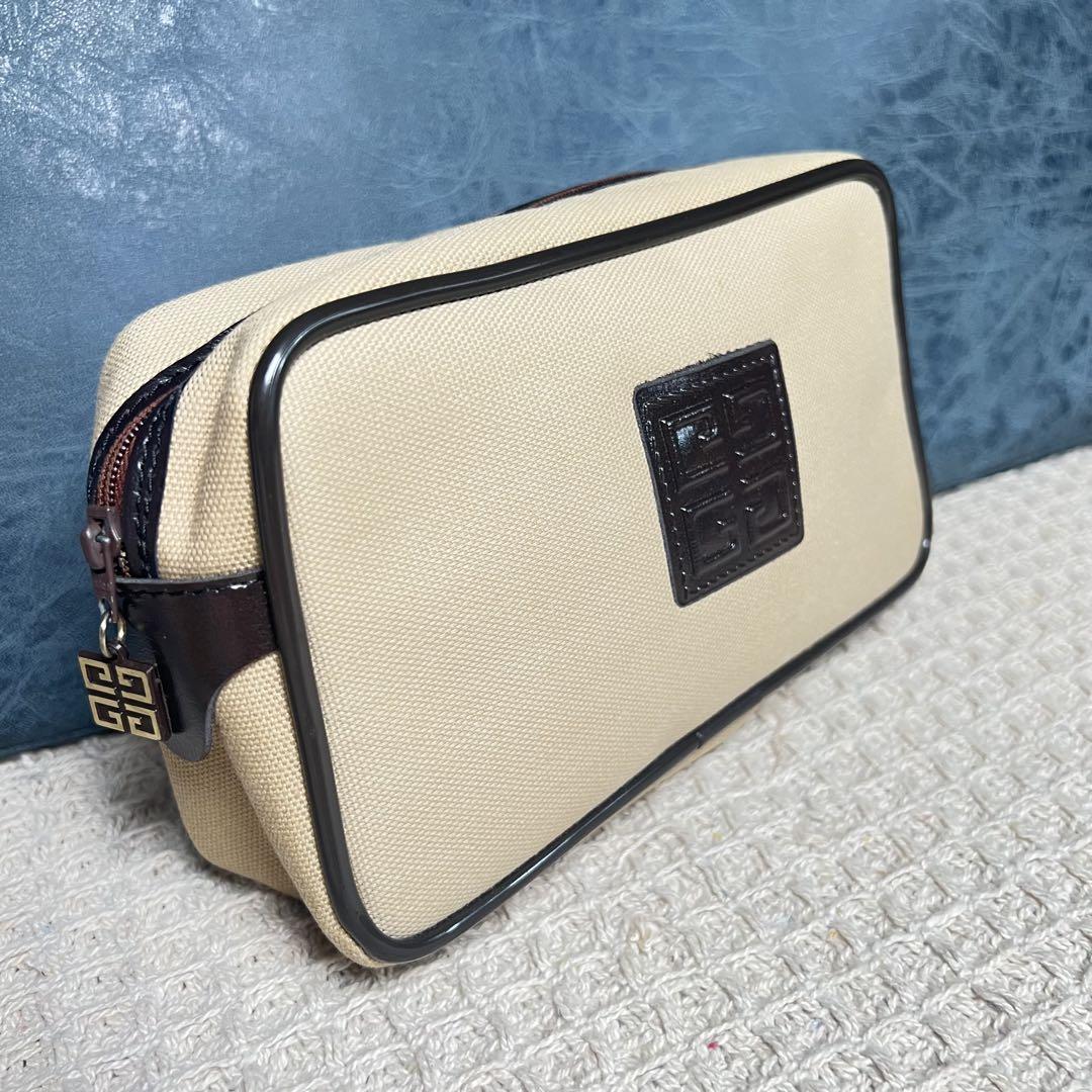 【新品　未使用　2024年】LOEWE　キャンバス　ポーチ 新品 未使用 2024年】LOEWE キャンバス ポーチ