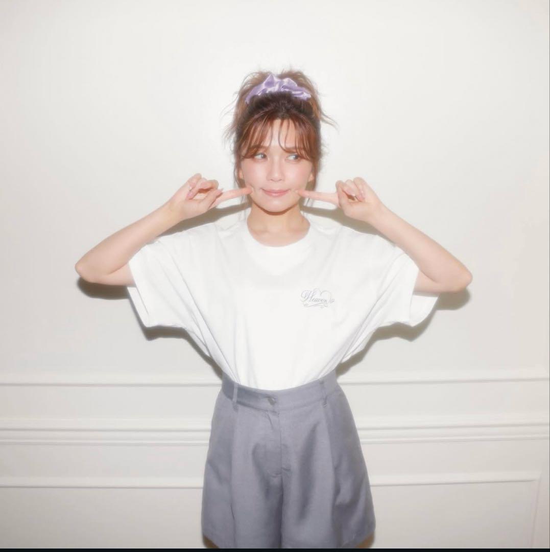 LAVANDA 宇野実彩子 タック ショートパンツ グレー
