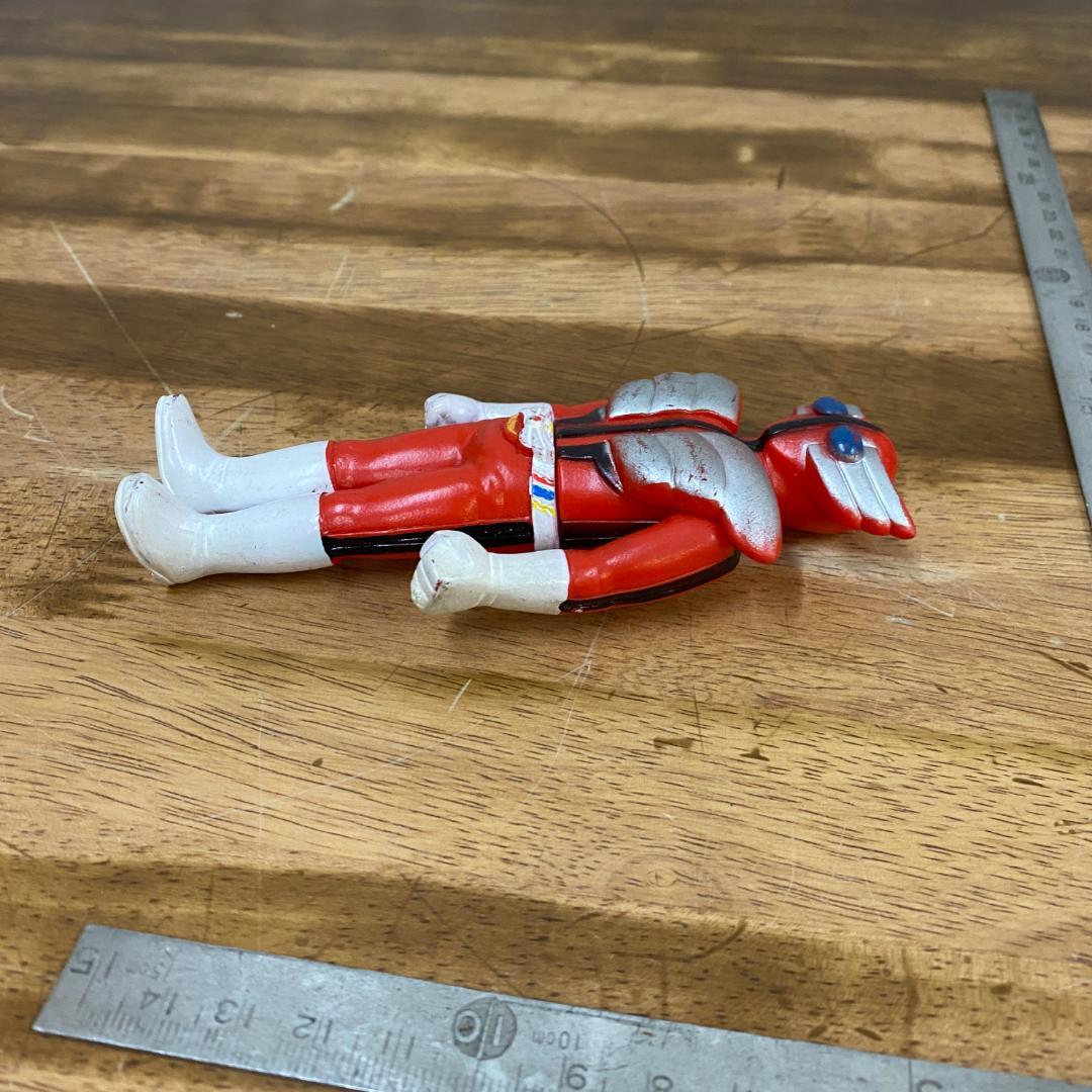 【当時物】タカトク　円谷プロ　ソフビ　3点 当時物】タカトク 円谷プロ ソフビ 3点 - メルカリ