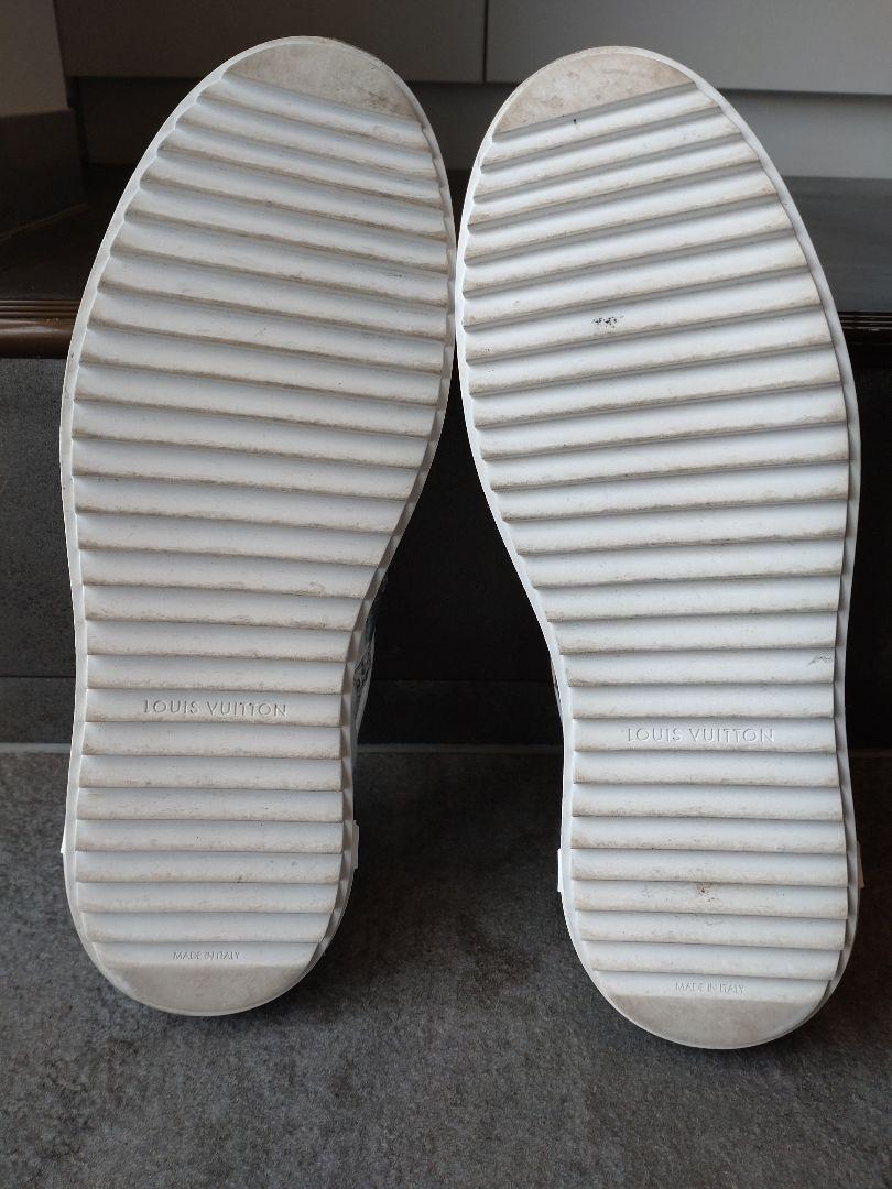 LOUIS VUITTON 　スニーカー