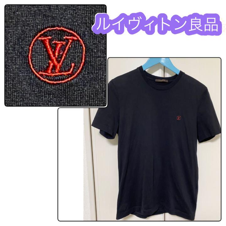 【良品】ルイヴィトン ワイポイントロゴ Tシャツ ブラック Mサイズ 【良品】ルイヴィトン ワイポイントロゴ Tシャツ ブラック Mサイズ