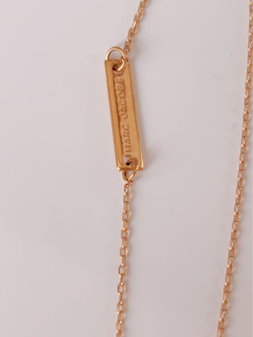 MARC JACOBSダブル J エナメル ボール ネックレス