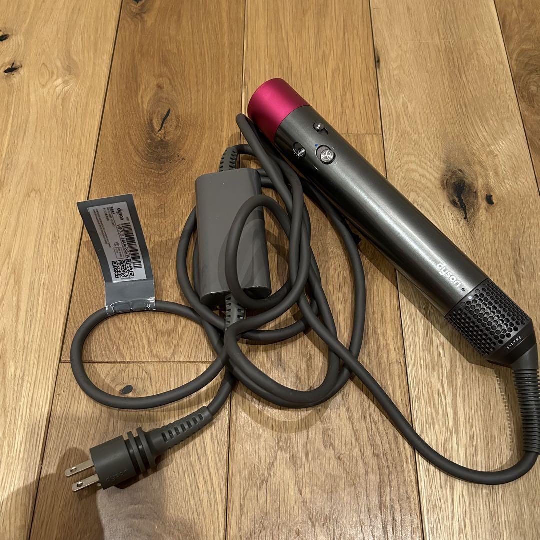 美品＊ダイソン HS01 ヘアスタイラー エアラップ 収納ケース付き