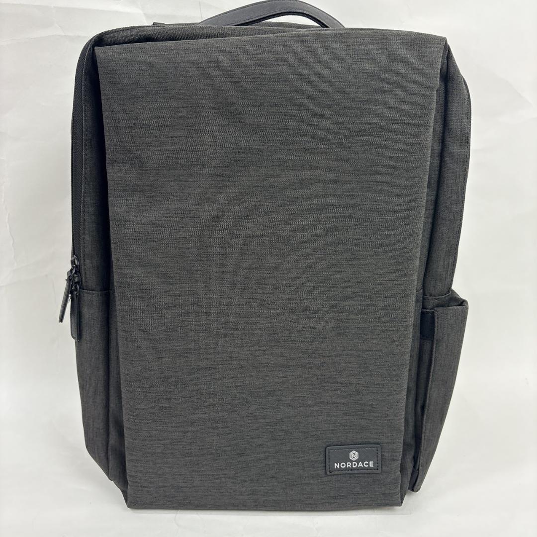 訳あり新品未使用 Nordace SienaPro15 リュック オールブラック 訳あり/美品 Nordace SienaPro15 リュック オールブラック 新品