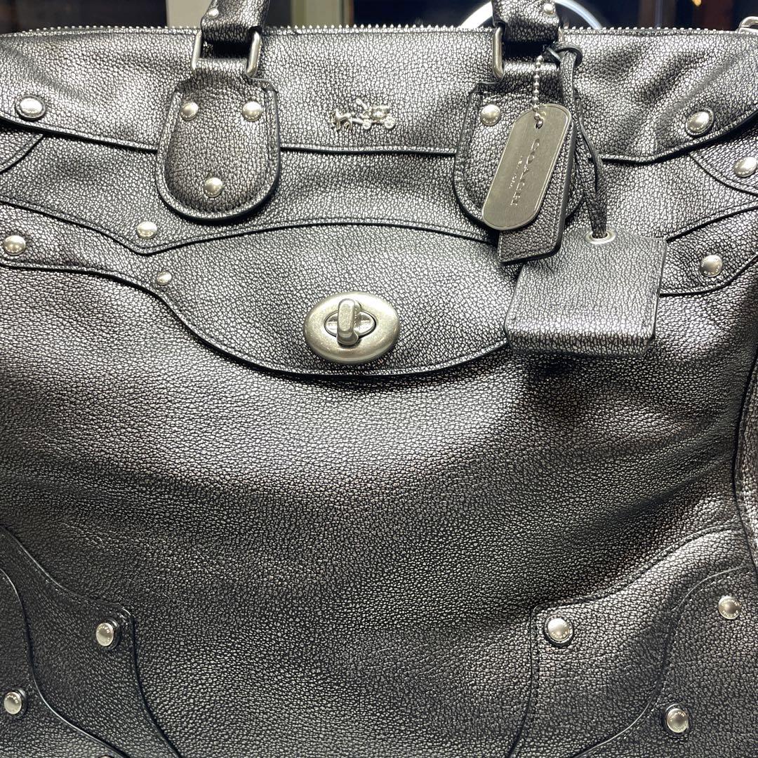 専用ページ duet 様 COACH グッチレザー トートバッグ スタッズ付き