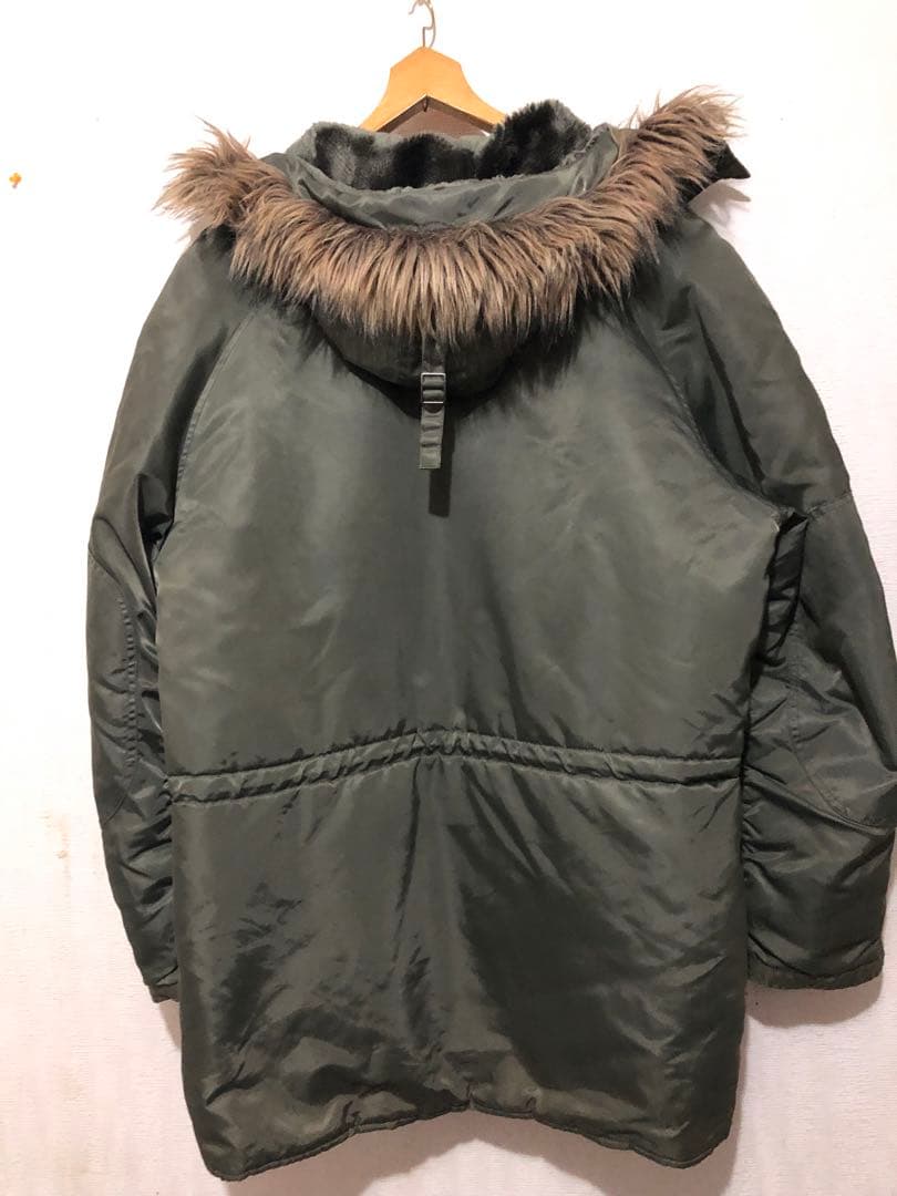 AVIREX ファー付きミリタリージャケット カーキ XL AVIREX ファー付きミリタリージャケット カーキ XL