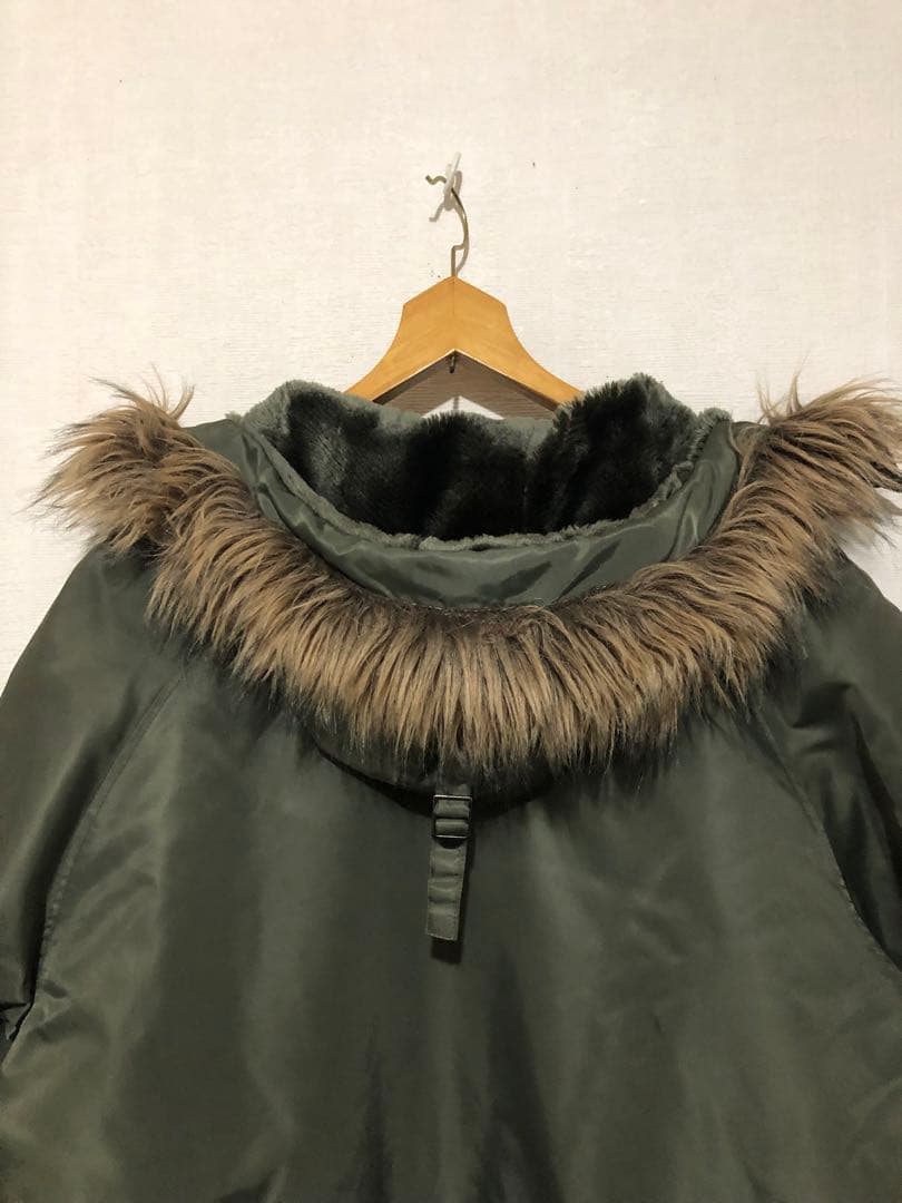 AVIREX ファー付きミリタリージャケット カーキ XL AVIREX ファー付きミリタリージャケット カーキ XL