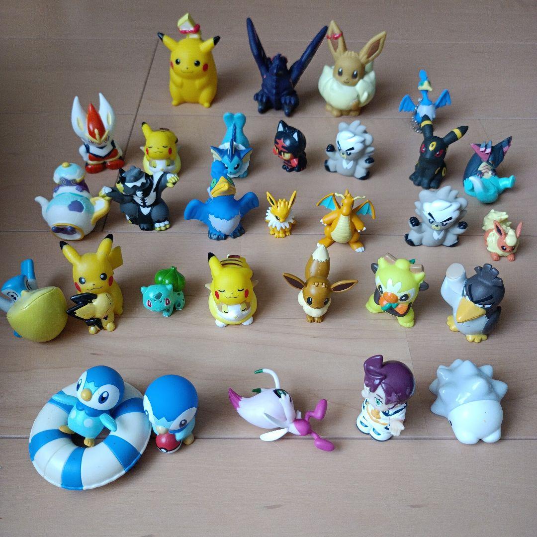 ポケモン　ぬいぐるみ　指人形　キーホルダー他グッズまとめ売り ポケモン指人形まとめ売り - メルカリ