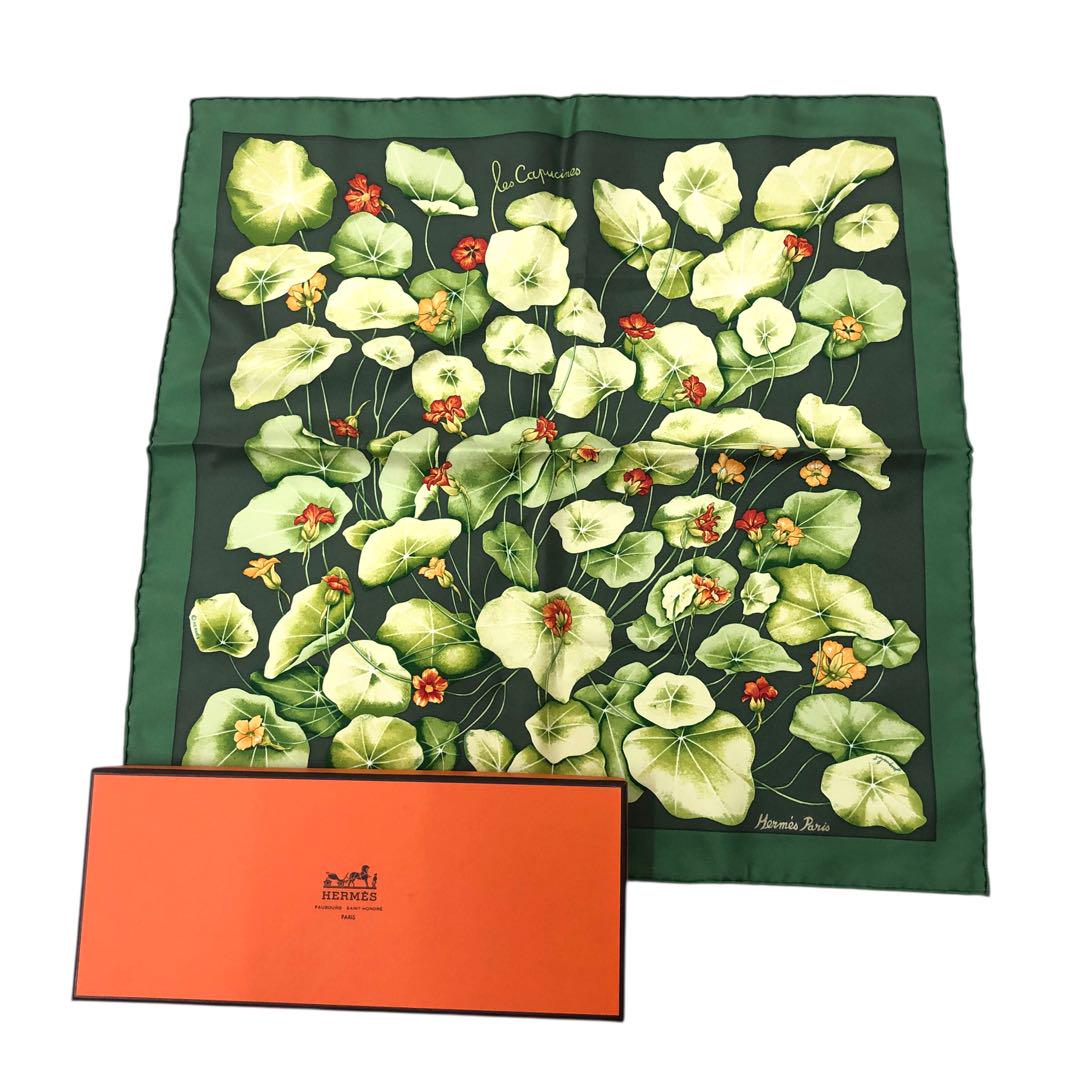K319-45 美品 HERMES エルメス プチカレ 40 金蓮花 スカーフ