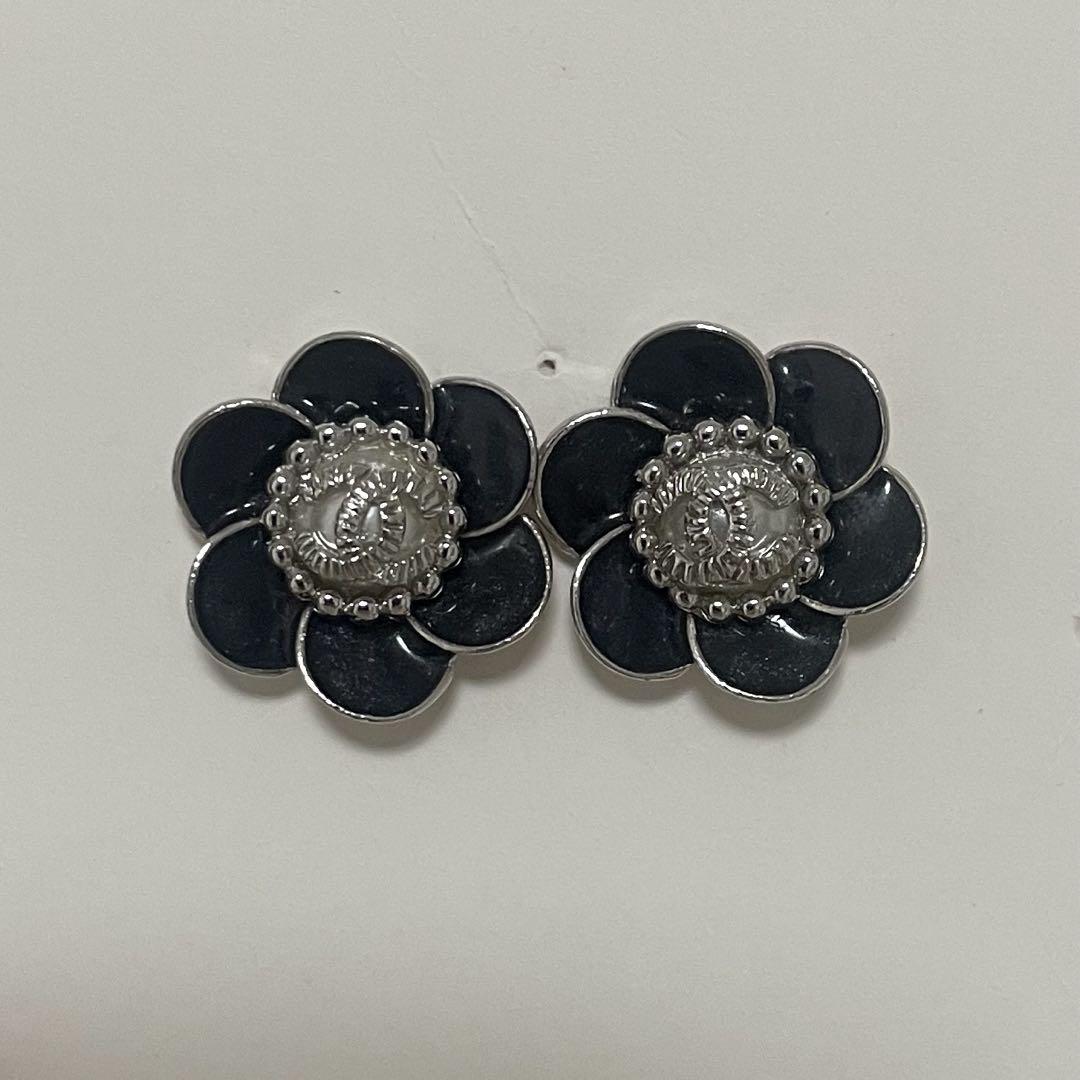 CHANELピアス