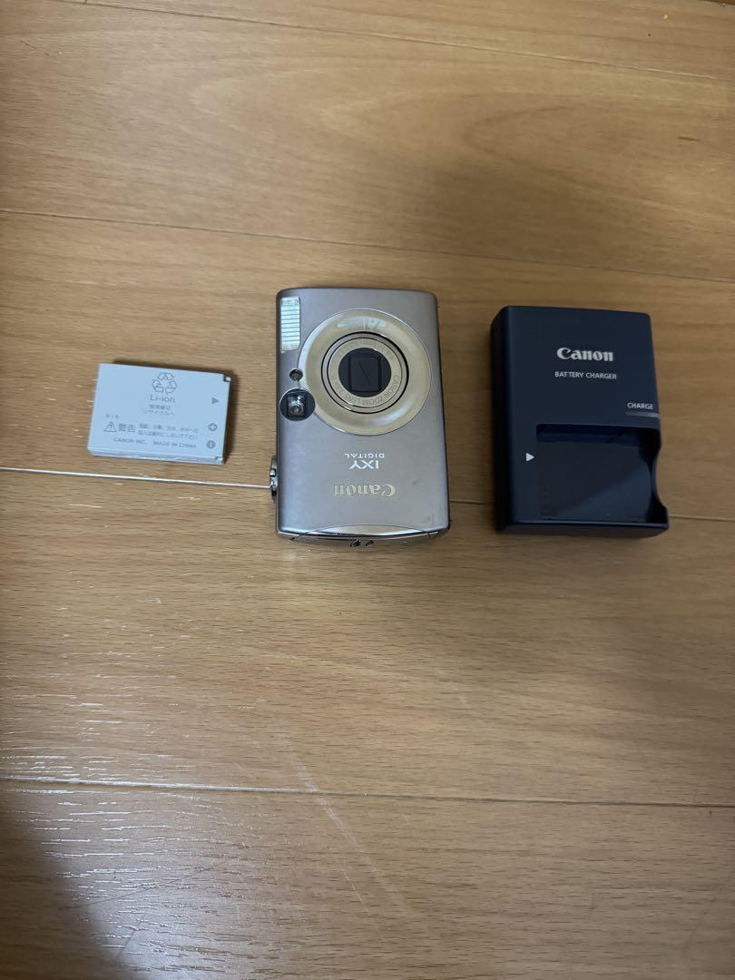 Canon キャノン　コンパクトデジタルカメラ　IXY DIGITAL900IS