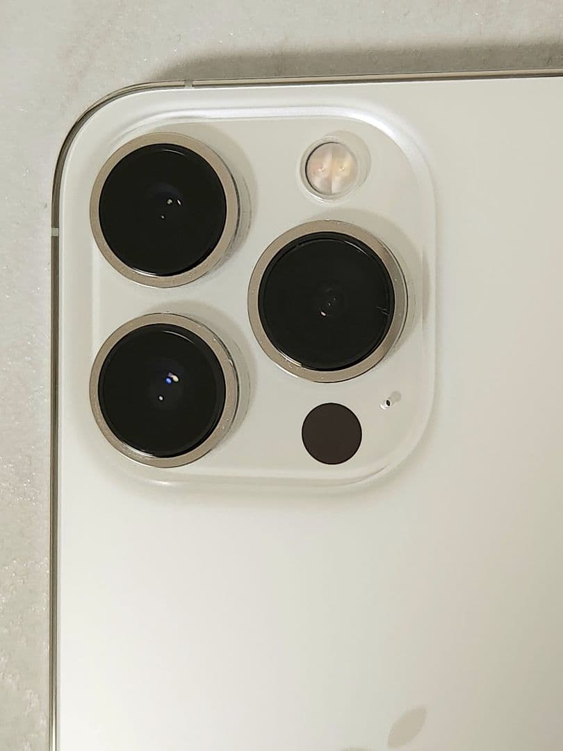 【iPhone13Pro 256GB】 シルバー SIMロック解除済 【iPhone13Pro 256GB】 シルバー SIMロック解除済