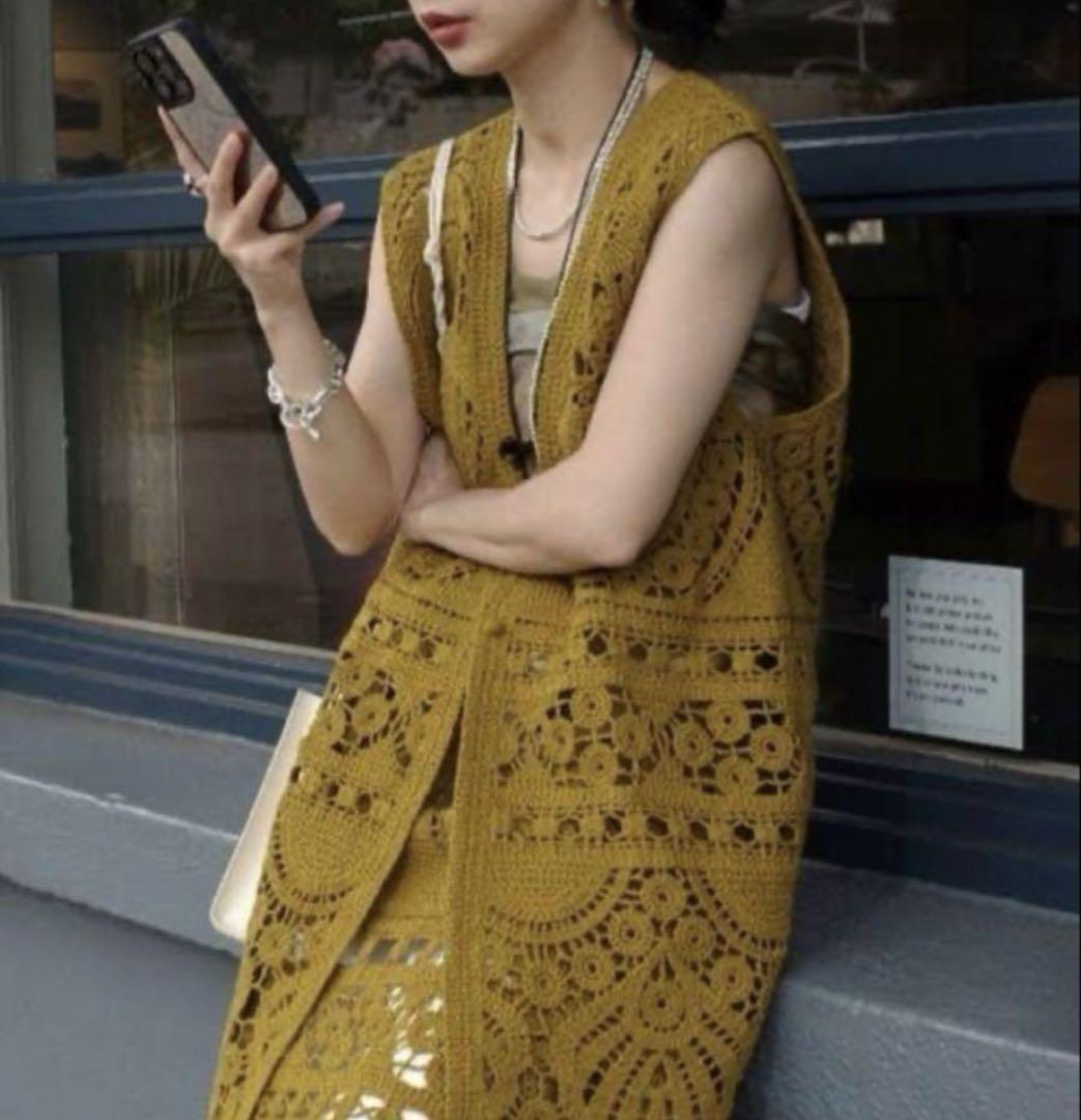 新品タグ付 MEDI SHELL MOTIF CROCHET KNIT VEST