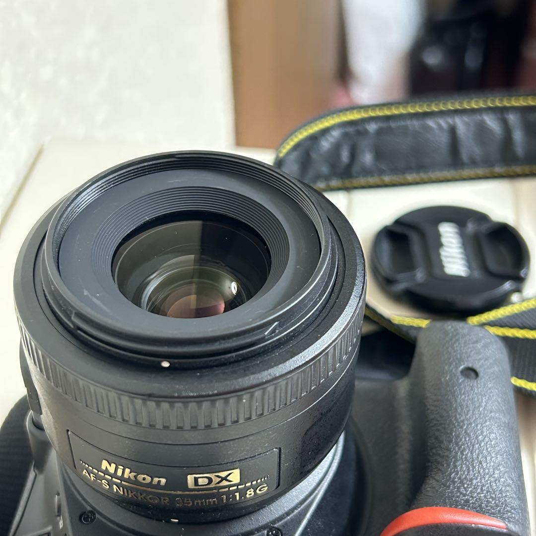 【装備付】Nikon D5500 デジタル一眼レフカメラ　単焦点レンズ　ニコン