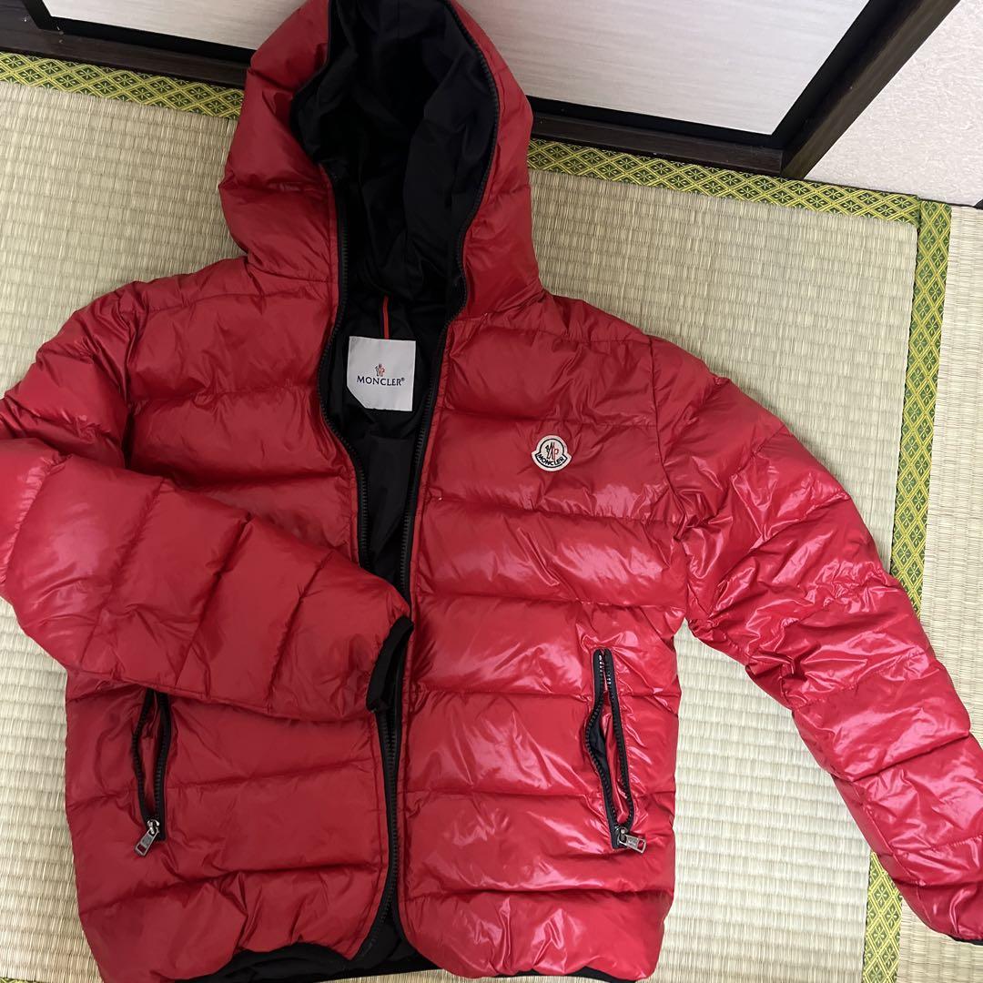 moncler ダウンジャケット - メルカリ