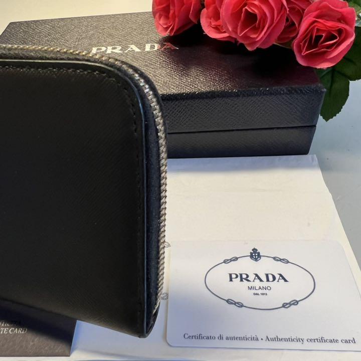 された 未使用に近い‼️ 財布 長財布 ラウンドファスナー iAJ08-m44368133797 プラダ PRADA のプラダ