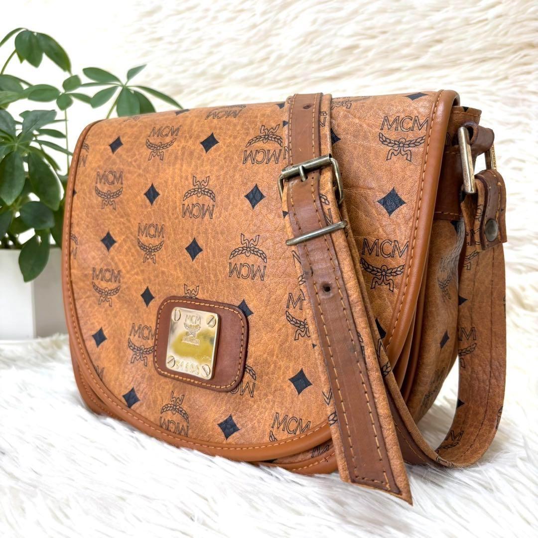 MCM 斜め掛け ショルダーバッグ レザー ブラウン