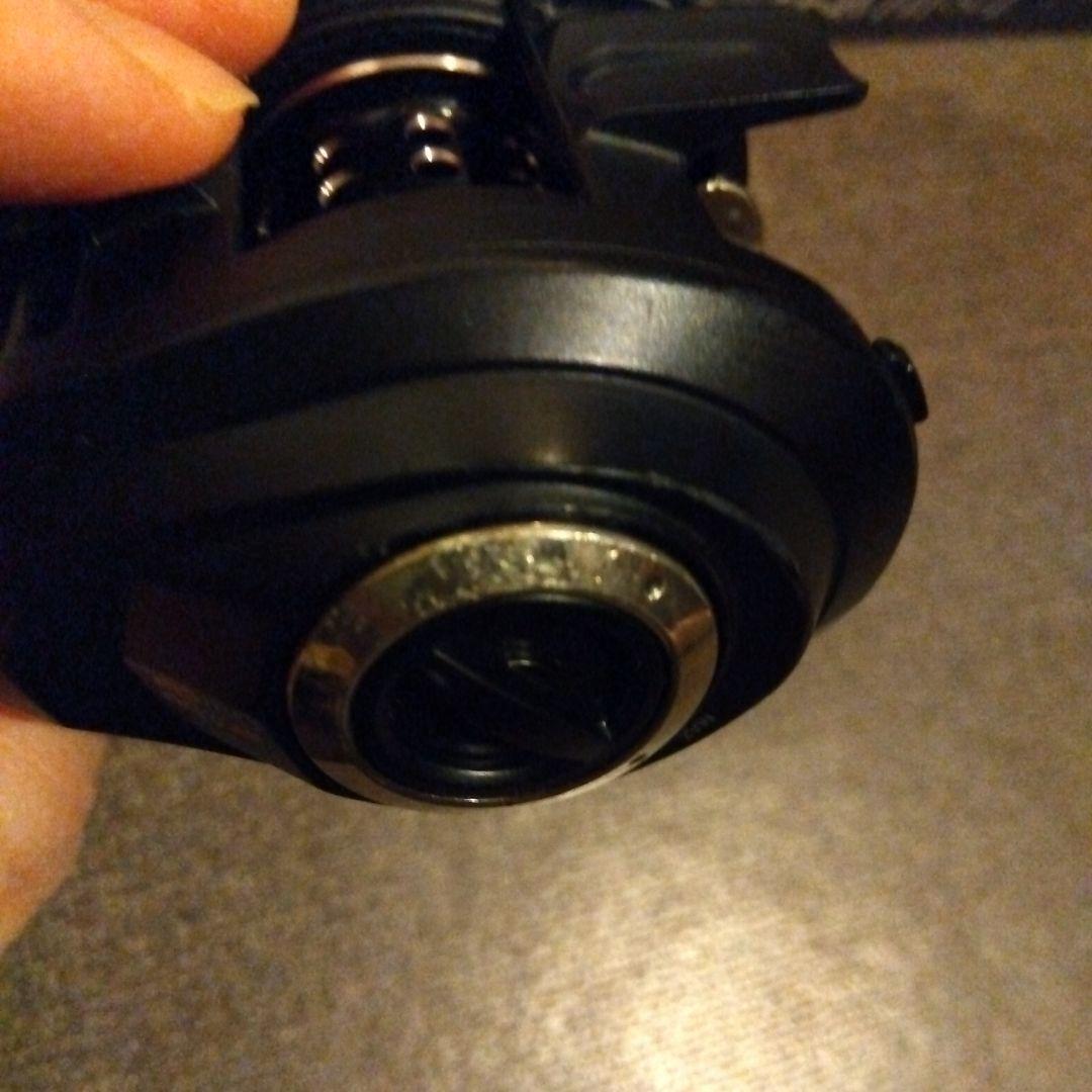 タカハシ様Abu Garcia ベイトリール 左巻き　ロキサーニ　おまけ付き