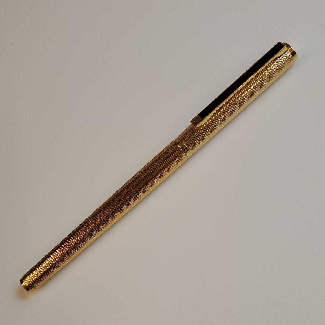 ジャンク dunhill万年筆ジェムライン バーレイゴールドプレート by メルカリ