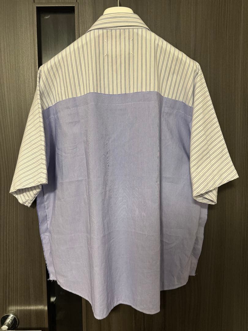 Maison Margiela ライトブルー ストライプ 半袖シャツ