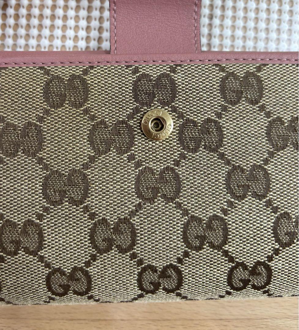 美品　GUCCI 長財布　ピンク　ハート
