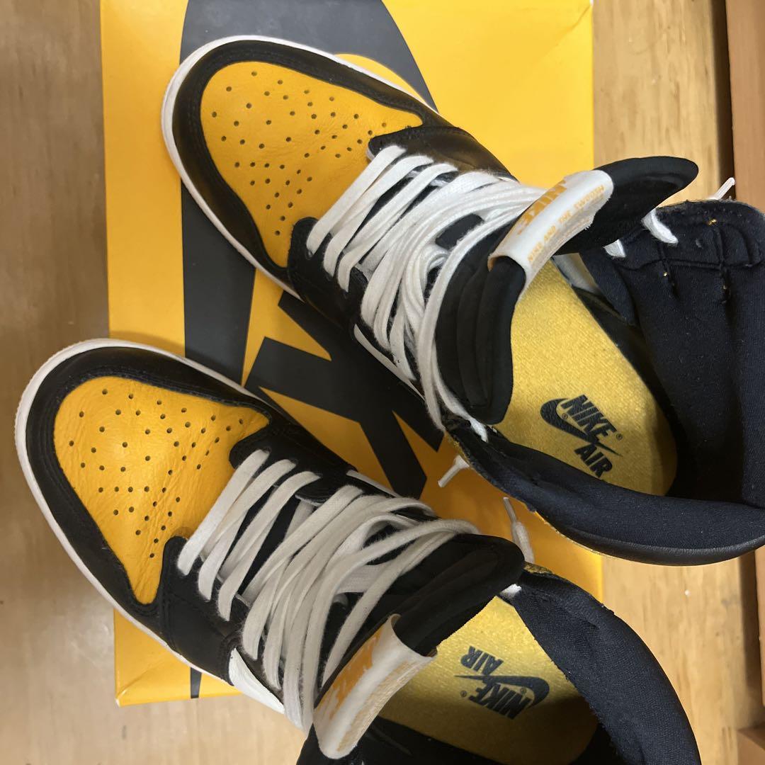 NIKE Air Jordan 1 ブラック/イエロー