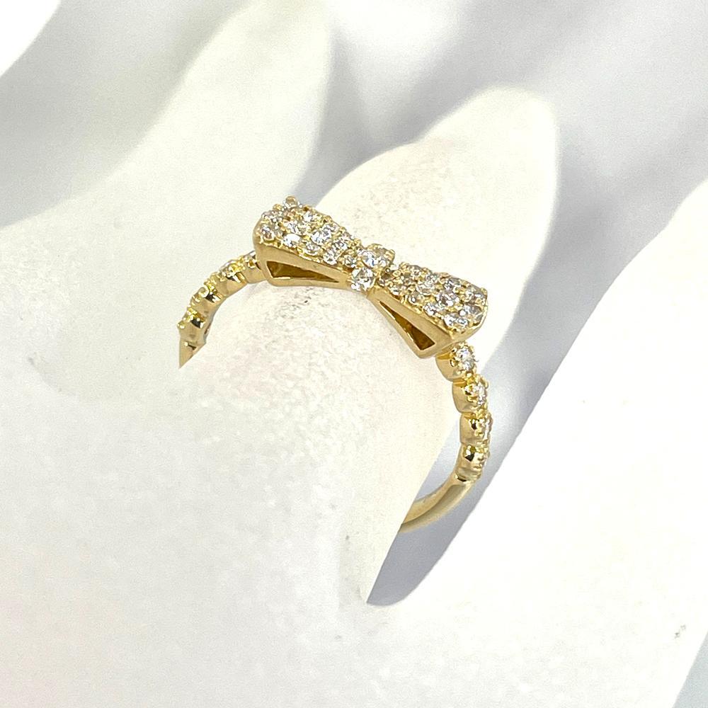 ポンテヴェキオ　K18　リボン　ダイヤ0.32ct　リング 　10.5号　指輪