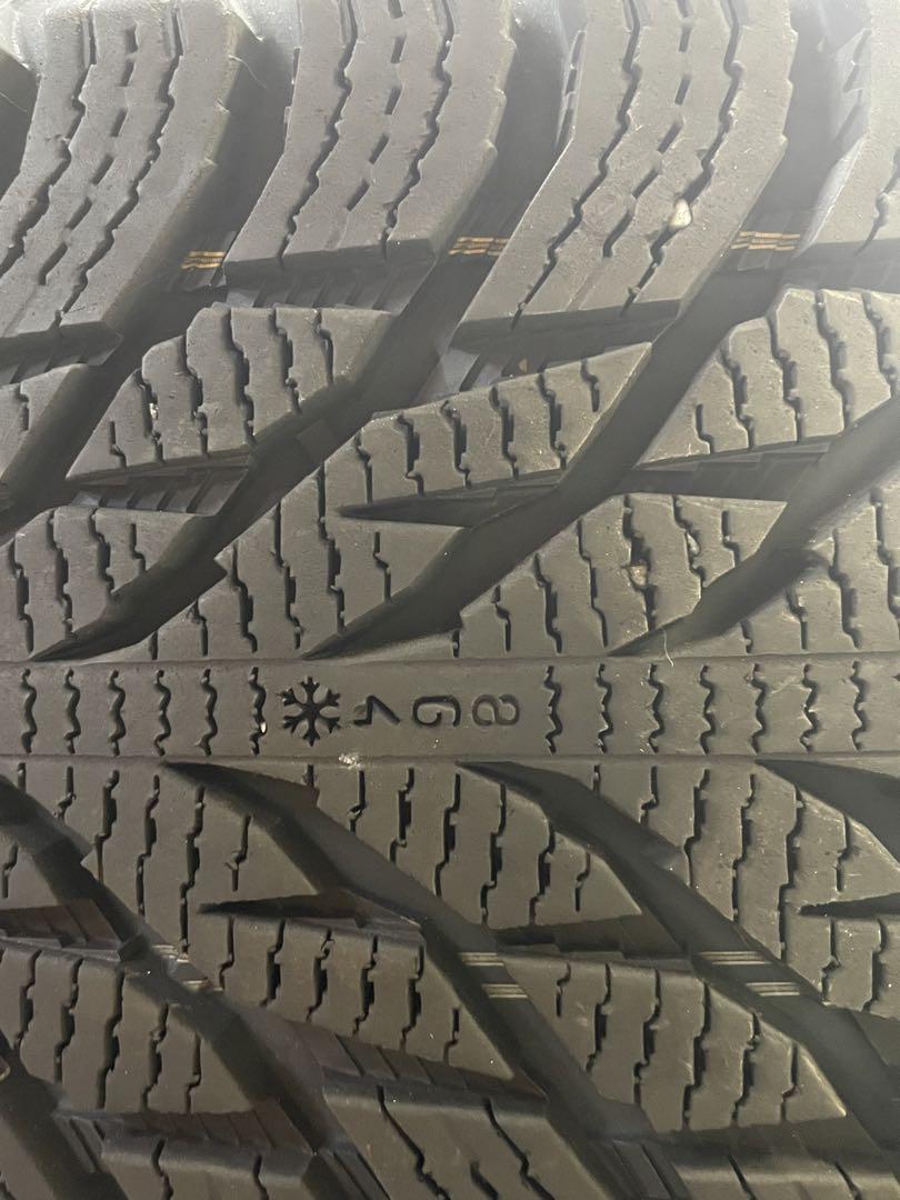 スタッドレス BMWX3G01 MAK LUFT FF 18インチ ノキアン