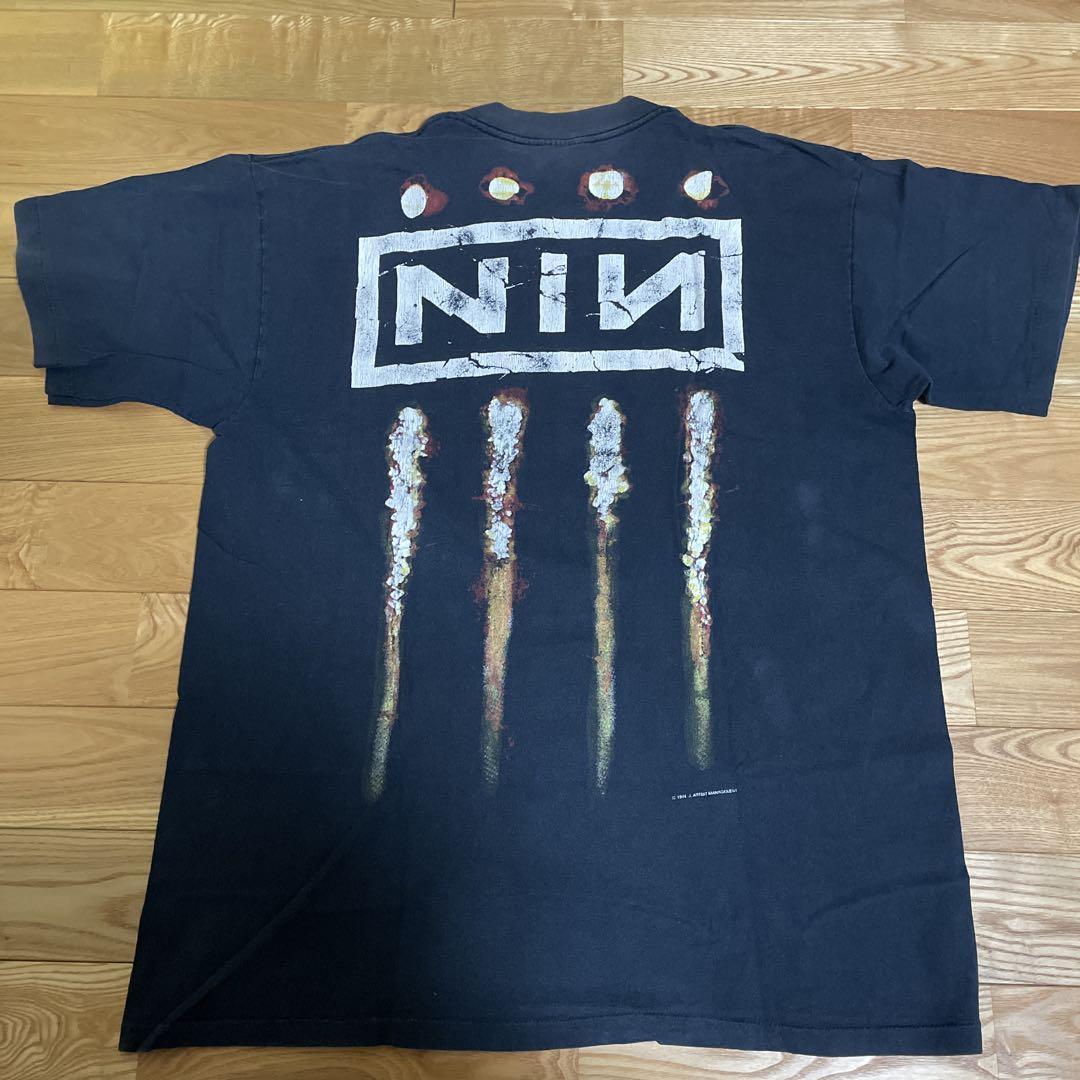 トップス nine inch nails: the downward spiral T