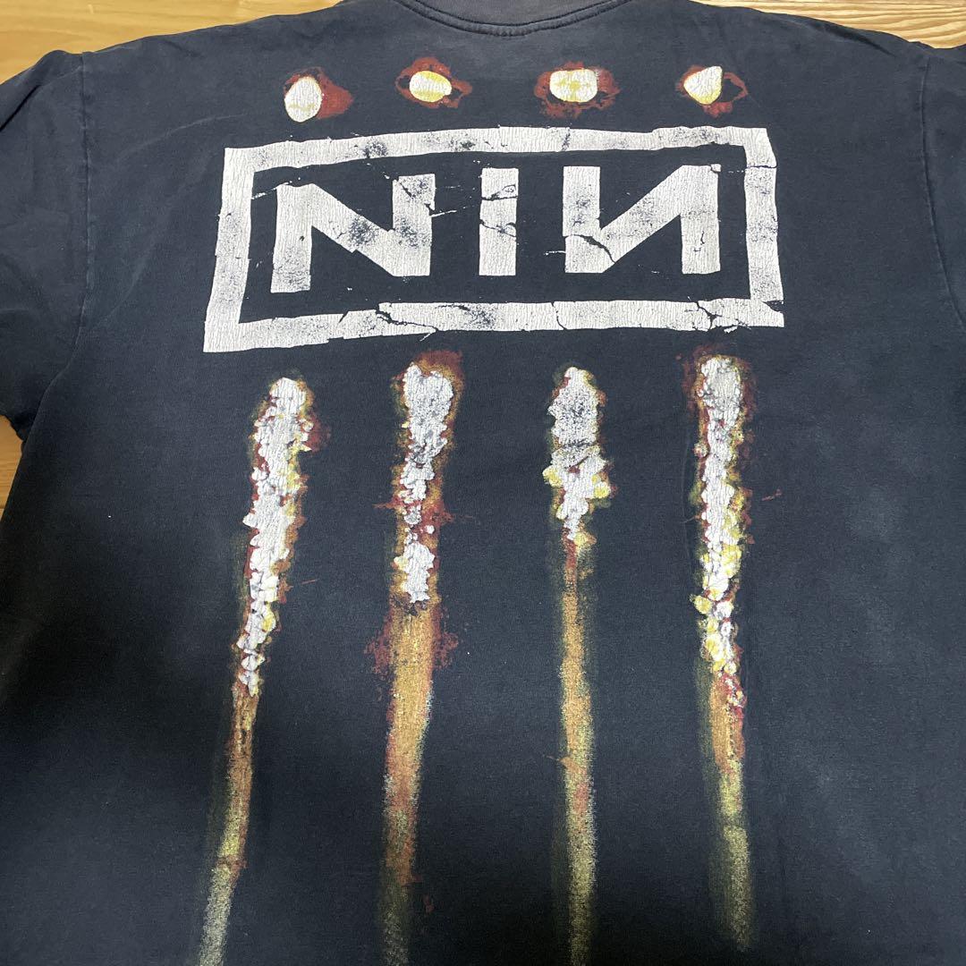トップス nine inch nails: the downward spiral T