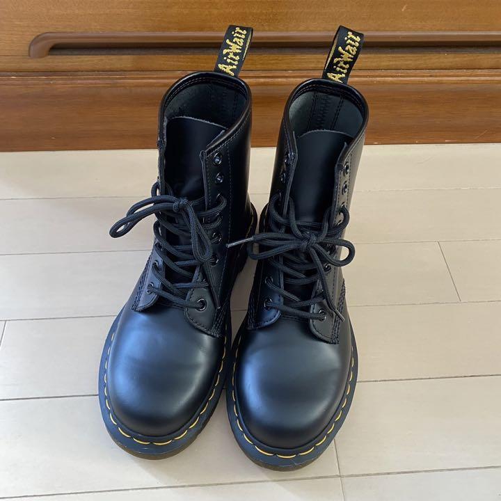 Dr.Martens/ドクターマーチン1460 8EYEBOOT 8ホールブーツ - メルカリ Dr.Martens/ドクターマーチン1460 8EYEBOOT 8ホールブーツ - メルカリ
