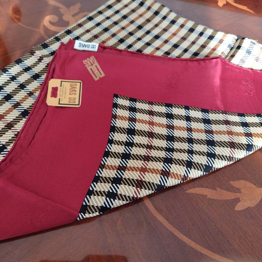 DAKS ダックス スカーフ 絹 SILK100% - メルカリ DAKS ダックス スカーフ 絹 SILK100% - メルカリ