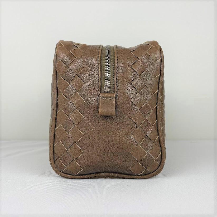 ほぼ未使用■BOTTEGA ボッテガヴェネタ■ セカンドバッグ イントレチャート