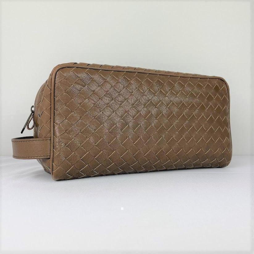 ほぼ未使用■BOTTEGA ボッテガヴェネタ■ セカンドバッグ イントレチャート