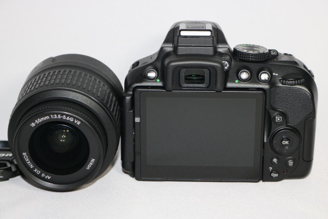 ★D5300★NIKON ニコン★Wi-Fi内蔵　一眼レフ