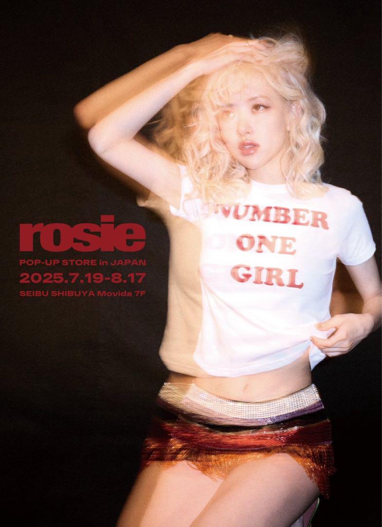 ☆BLACKPINKロゼTシャツ＋特典トレカ＋ショッパー☆ - メルカリ