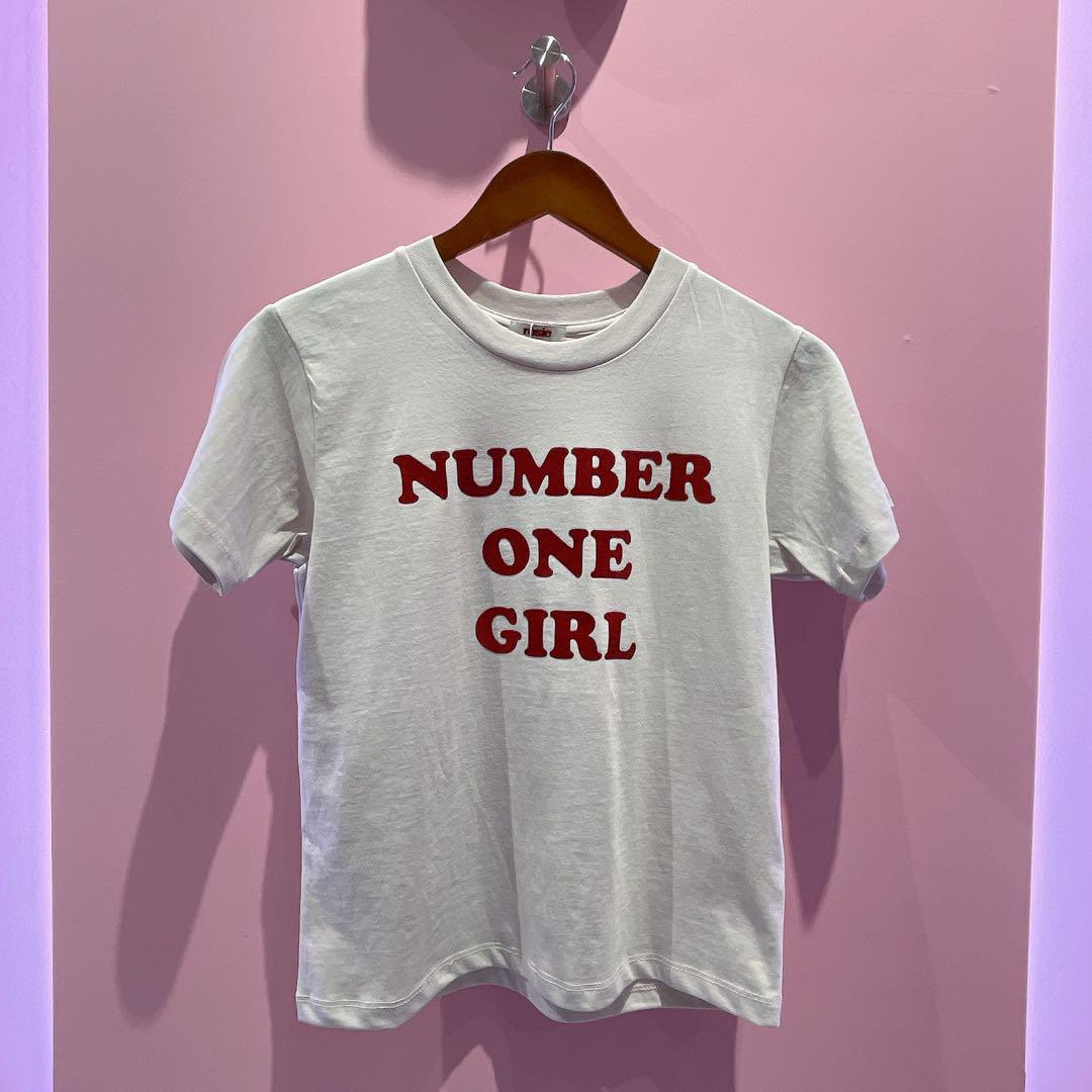 ☆BLACKPINKロゼTシャツ＋特典トレカ＋ショッパー☆ - メルカリ
