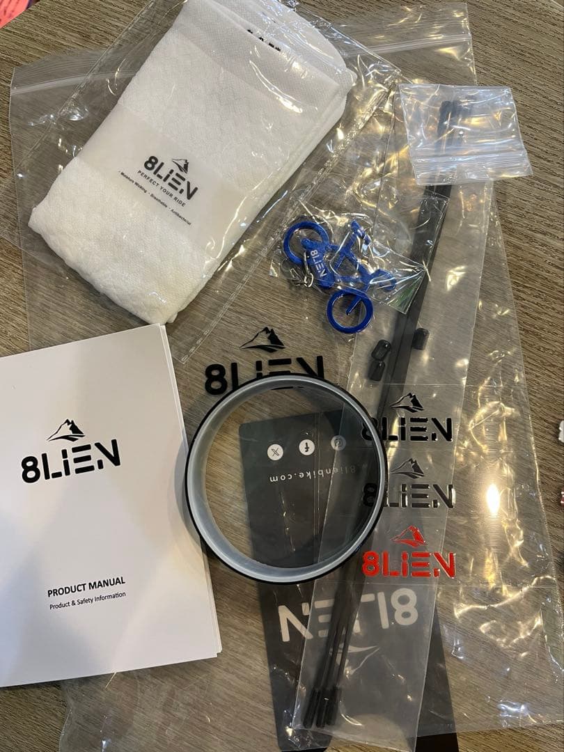 ブレーキ カーボンホイール前後セット目立った傷や汚れなし