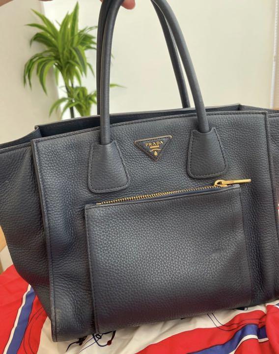 グレイ系感謝の声続々! PRADA プラダ ハンドバッグ オシャレなくすみカラー ハンドバッグ バッグ グレイ系¥16,980-www.goldilocks-usa.com グレイ系感謝の声続々! PRADA プラダ ハンドバッグ オシャレなくすみカラー ハンドバッグ バッグ グレイ系¥16,980-www.goldilocks-usa.com