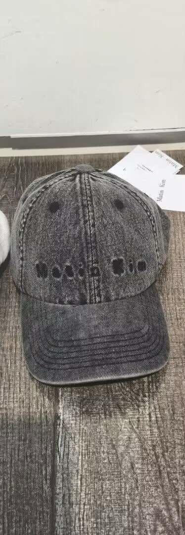 MATIN KIM ダークグレー ベースボールキャップ New Era x Matin Kim 9 FORTY Basic Unstructured Ball Cap