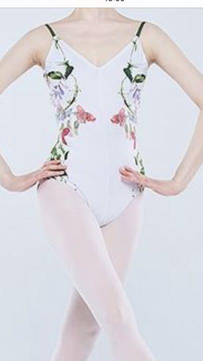 2940円 超特価激安 美品 BYPLIE 大人バレエ レオタード 2940円 超特価激安 美品 BYPLIE 大人バレエ レオタード