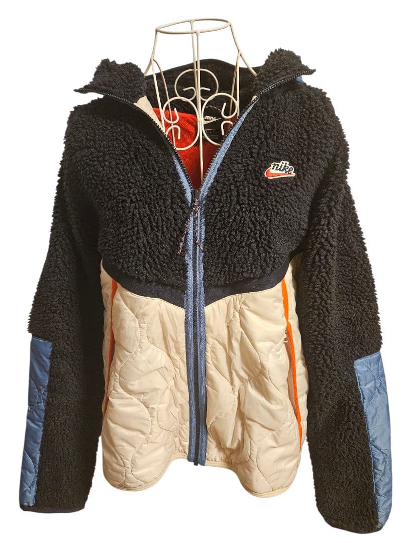 美品✨ラス1✨送料無料Nike フリースジャケットボアジャケット黒/ベージュ/青