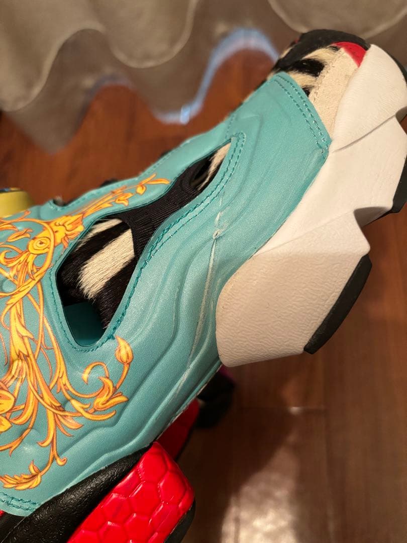 リーボック　Reebok ミニオン　24.5