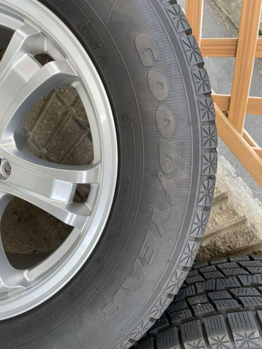 HOT大得価 スタッドレスタイヤ ホイール キーラーフォース 18インチ Ju6mi-m44491123798 安い高評価